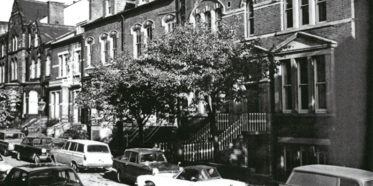 Lyddon Terrace in Black and White